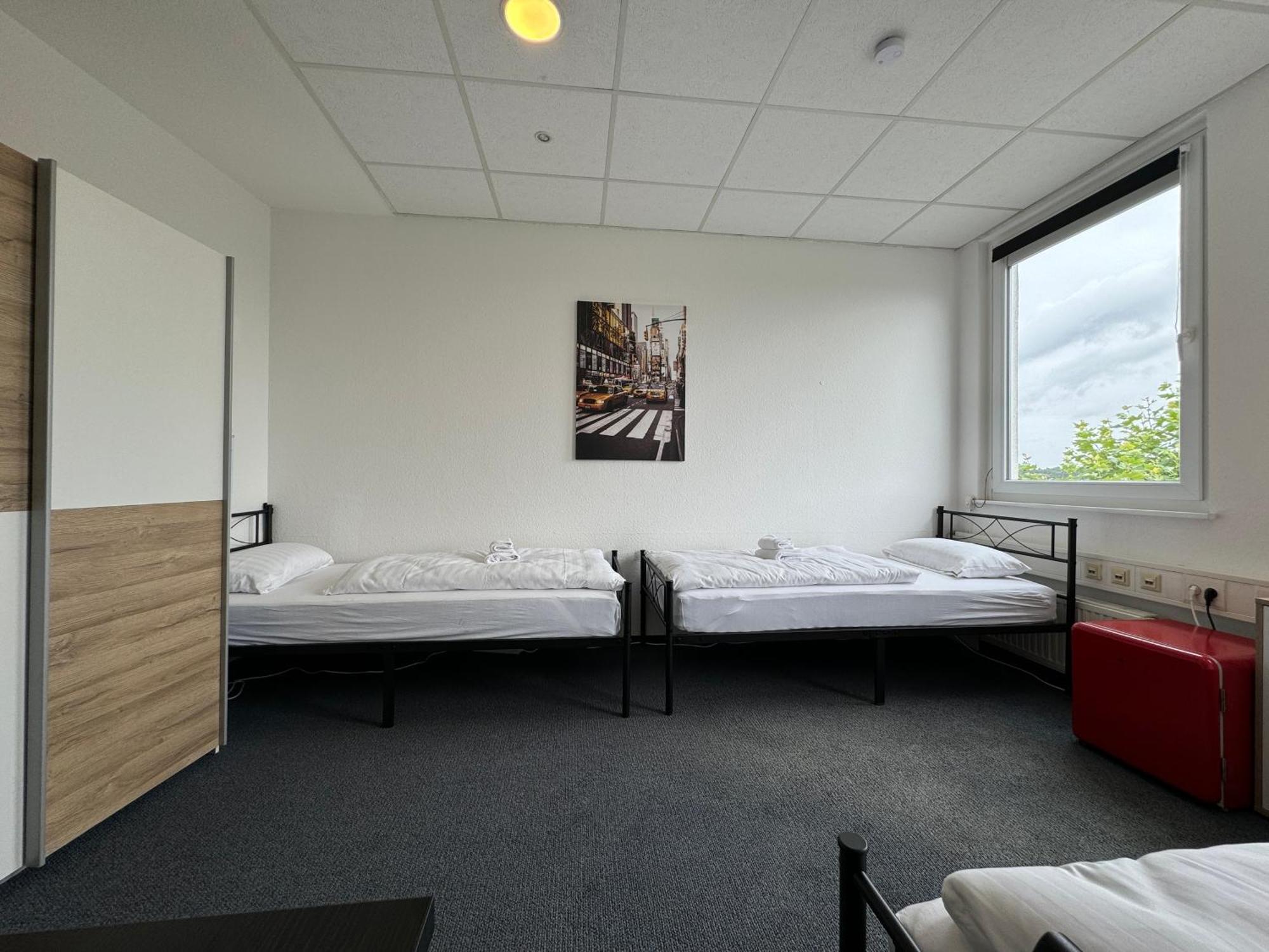Thuja Apartments Karlsruhe-Neureut By Kurzzeit מראה חיצוני תמונה
