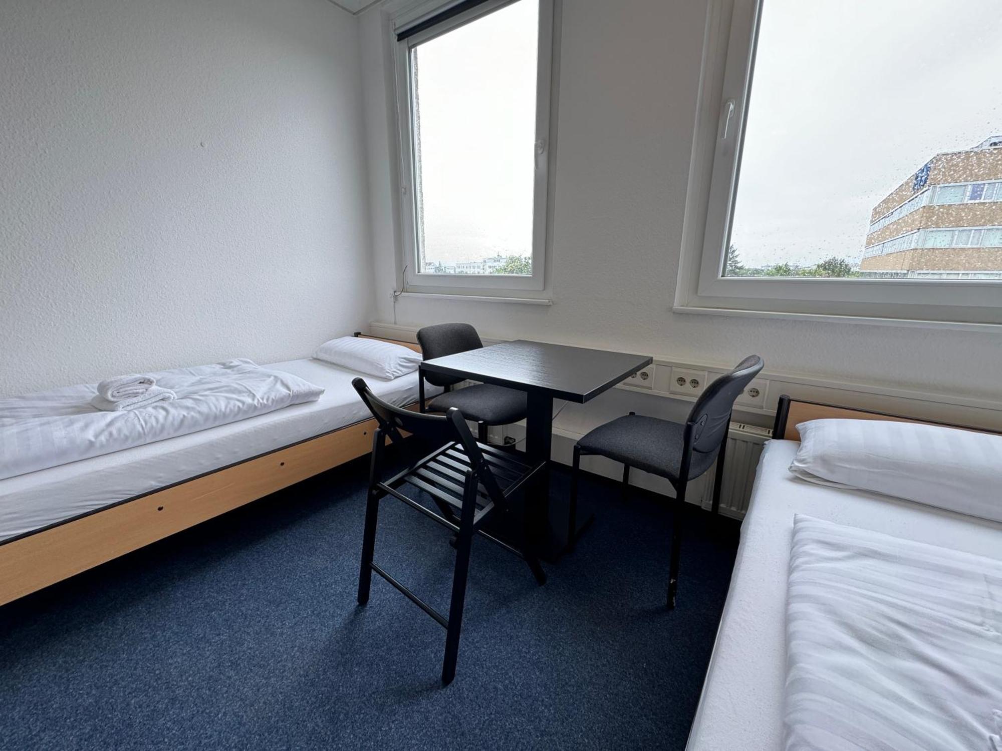 Thuja Apartments Karlsruhe-Neureut By Kurzzeit מראה חיצוני תמונה