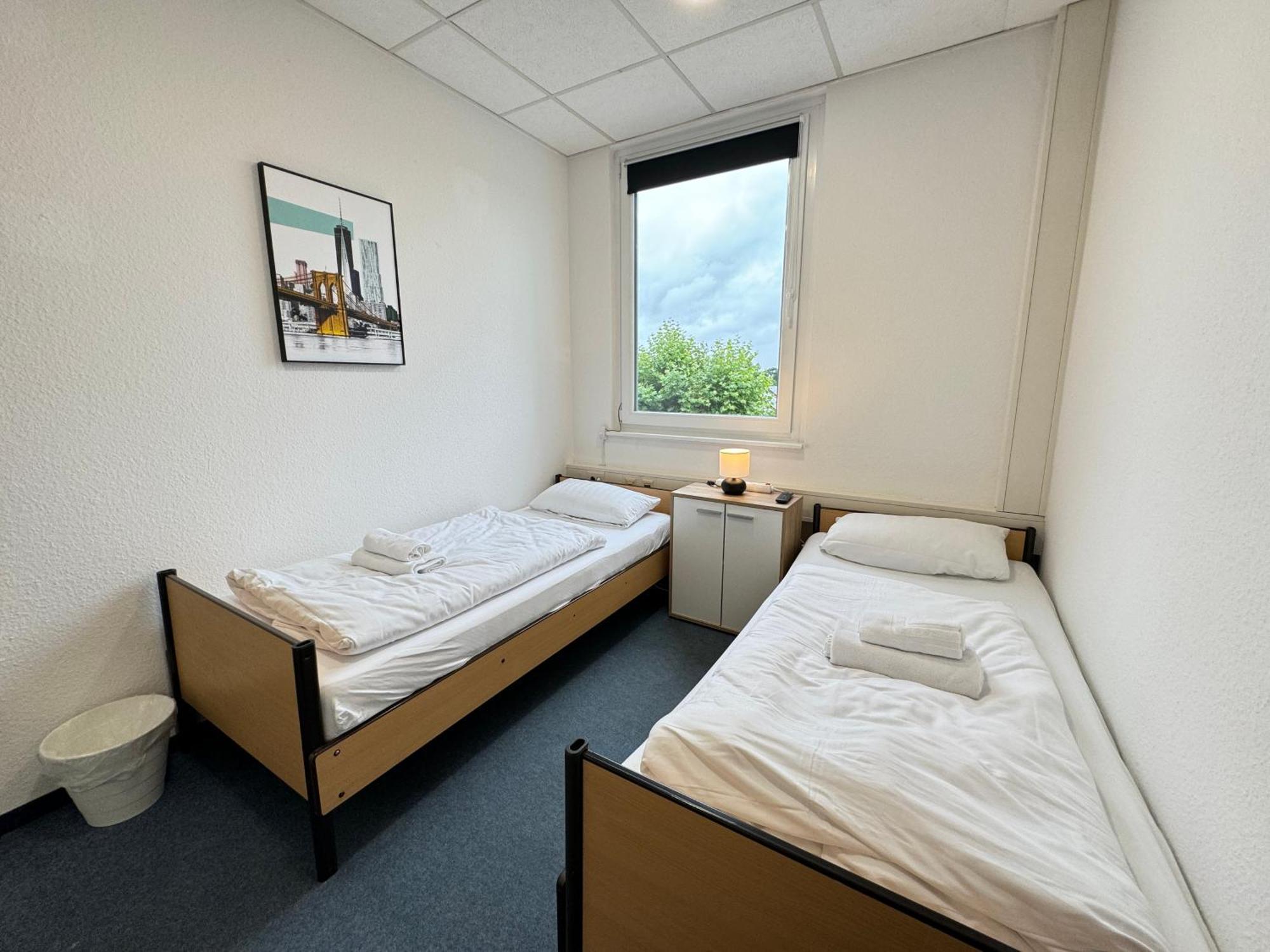 Thuja Apartments Karlsruhe-Neureut By Kurzzeit מראה חיצוני תמונה