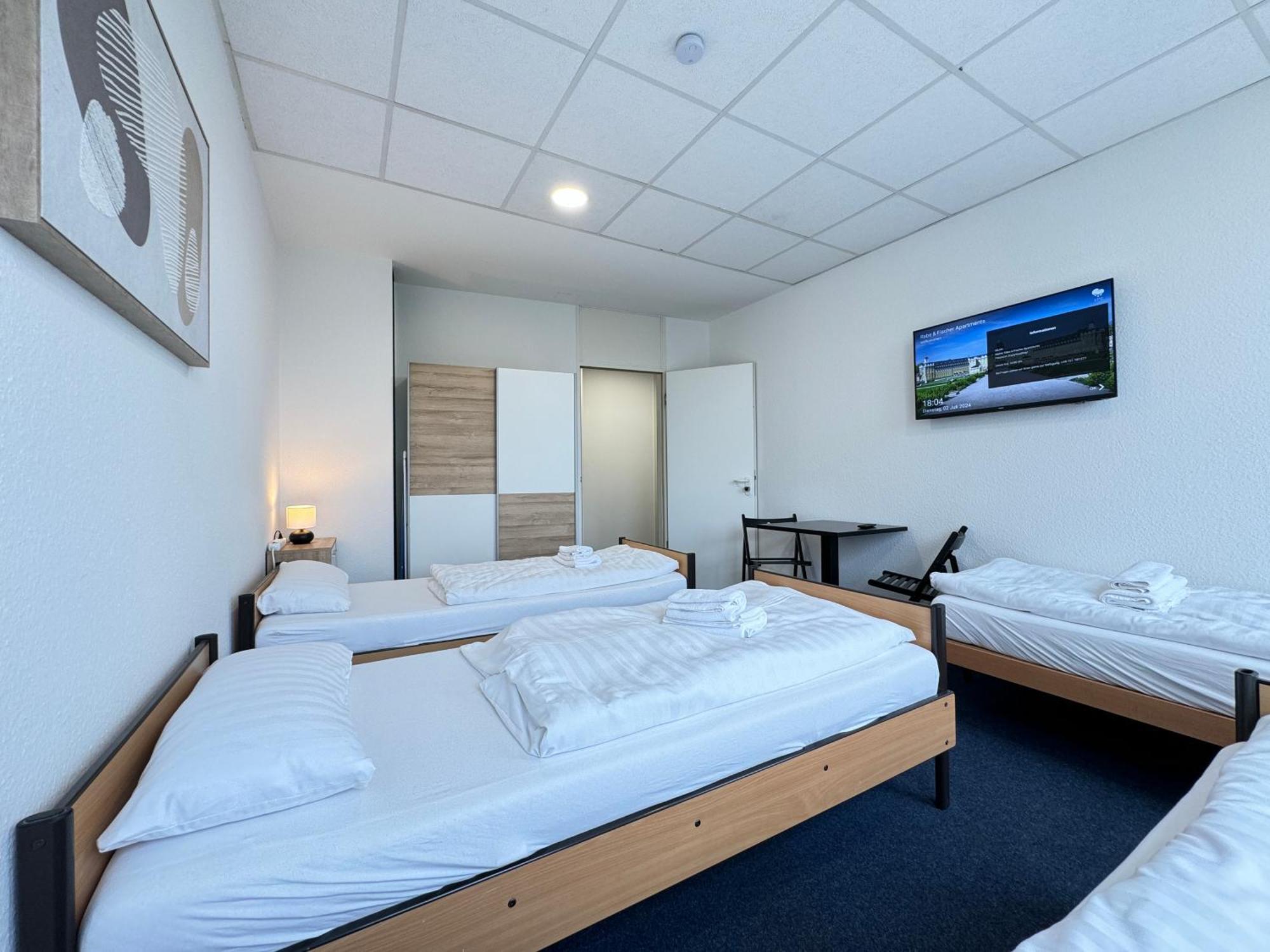 Thuja Apartments Karlsruhe-Neureut By Kurzzeit מראה חיצוני תמונה