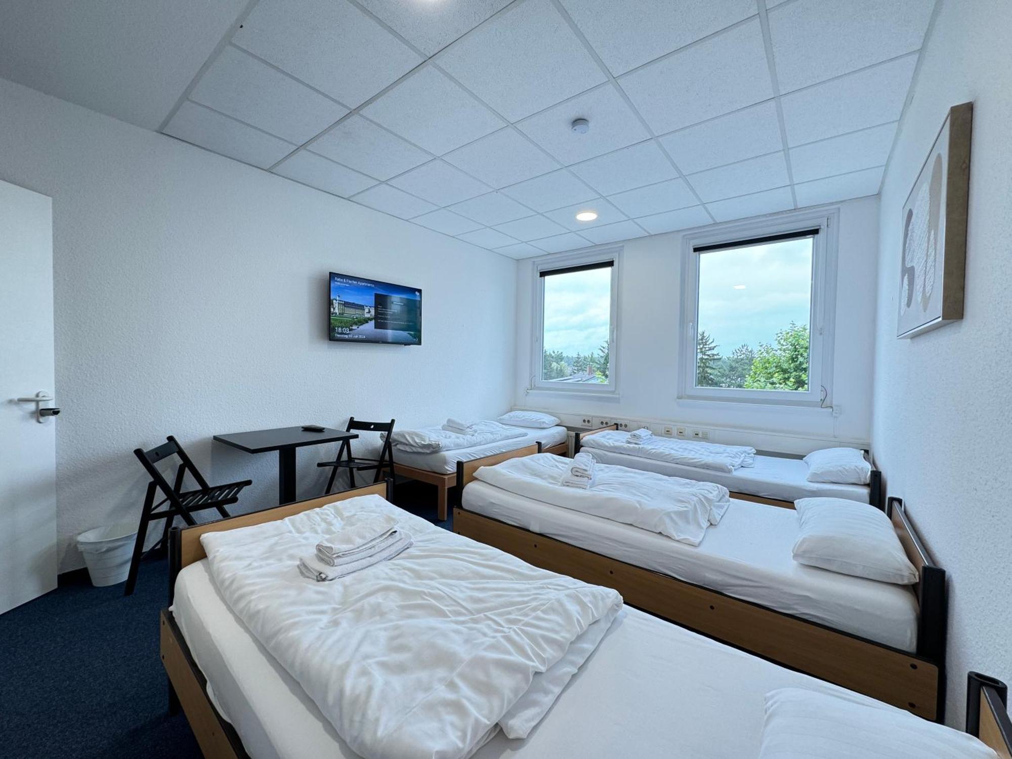 Thuja Apartments Karlsruhe-Neureut By Kurzzeit מראה חיצוני תמונה
