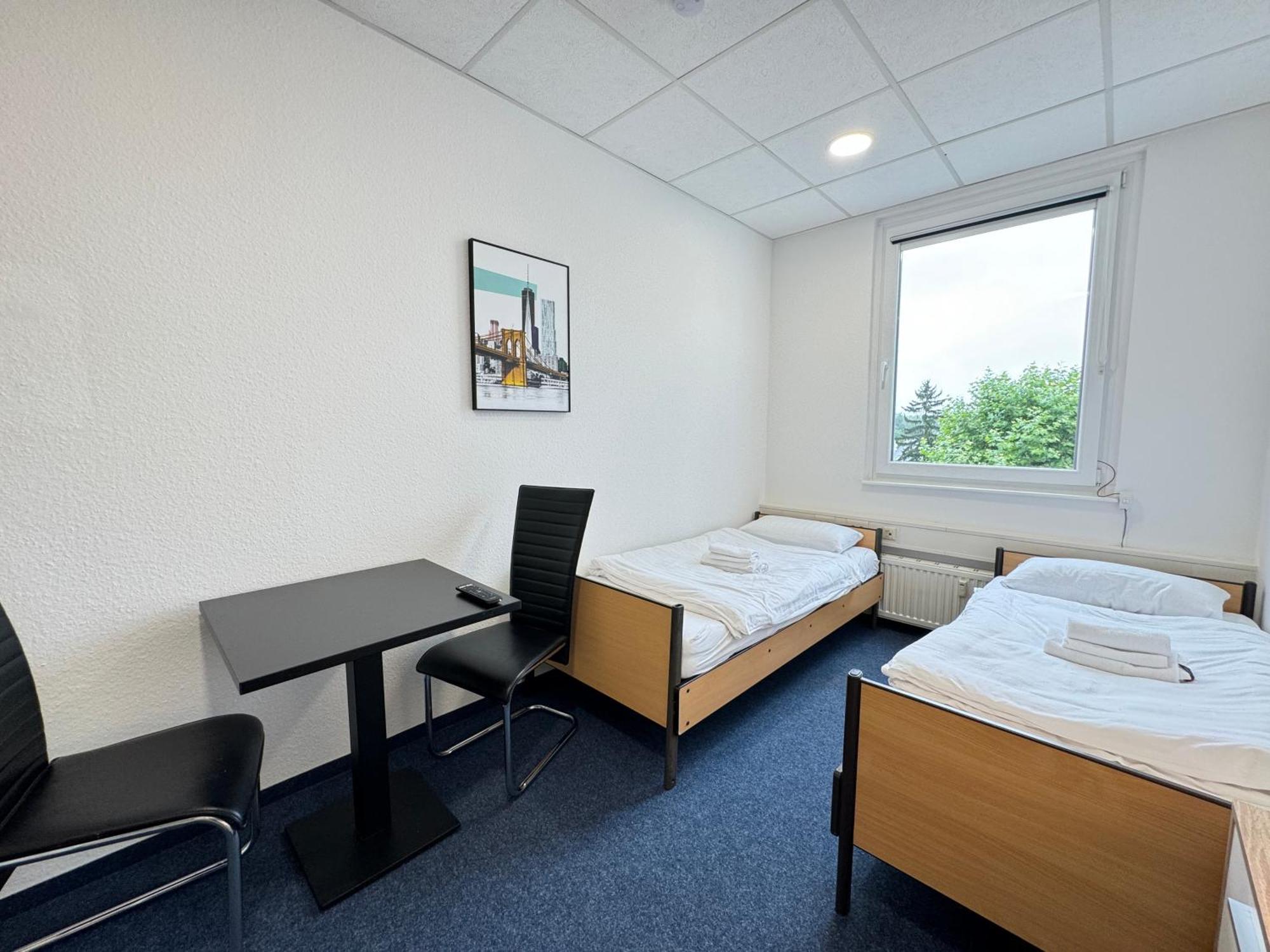 Thuja Apartments Karlsruhe-Neureut By Kurzzeit מראה חיצוני תמונה