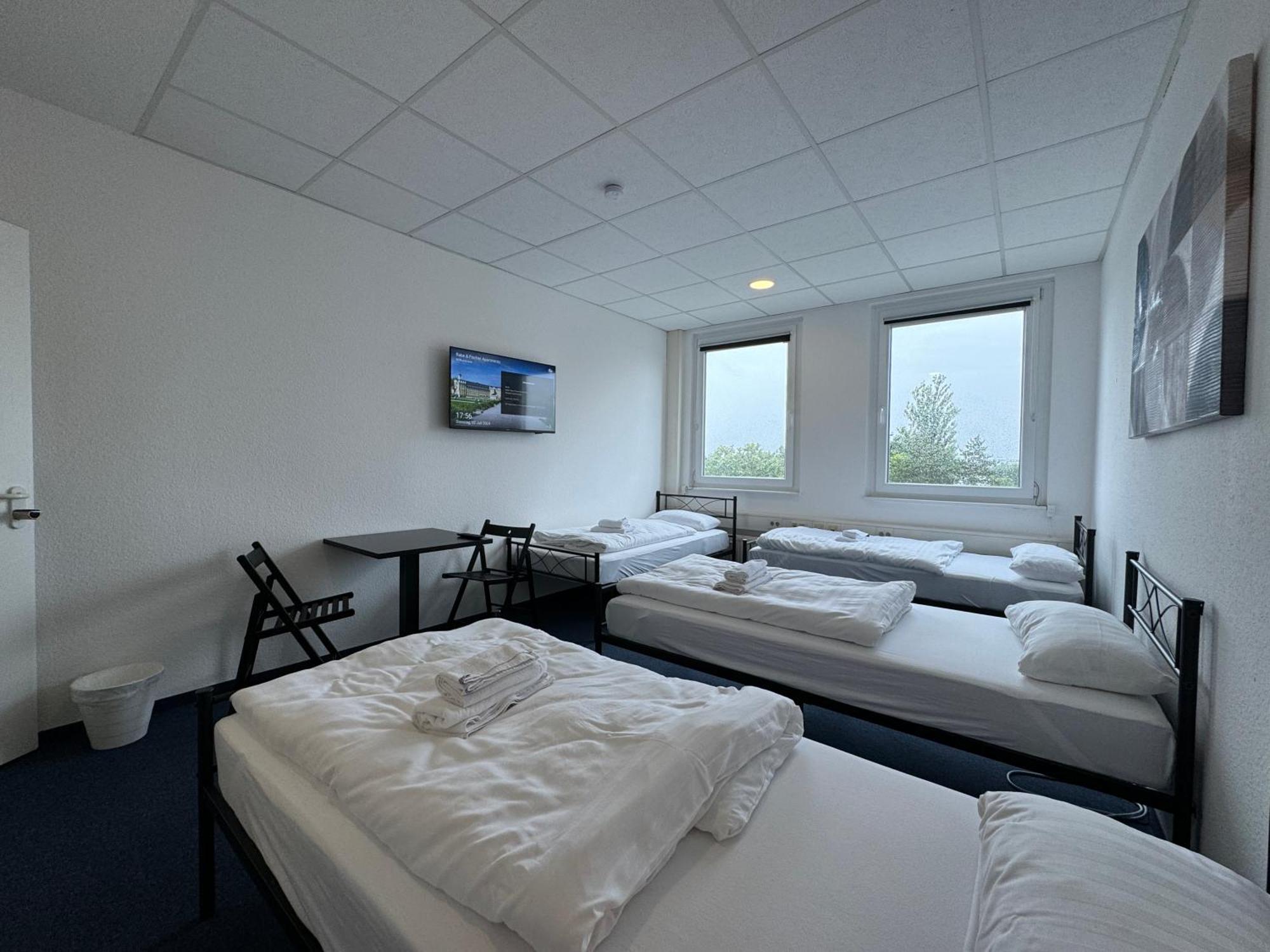 Thuja Apartments Karlsruhe-Neureut By Kurzzeit מראה חיצוני תמונה
