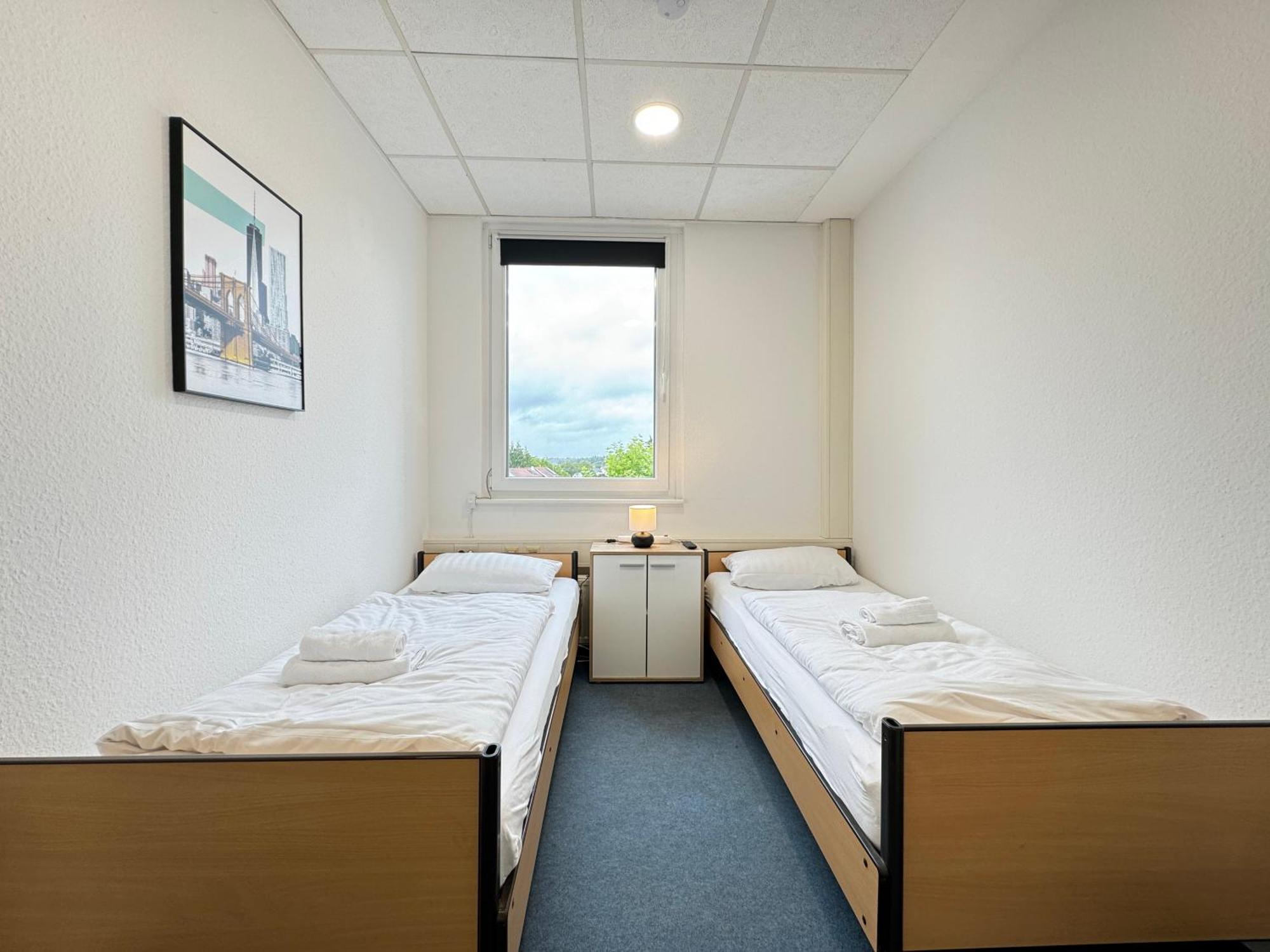 Thuja Apartments Karlsruhe-Neureut By Kurzzeit מראה חיצוני תמונה